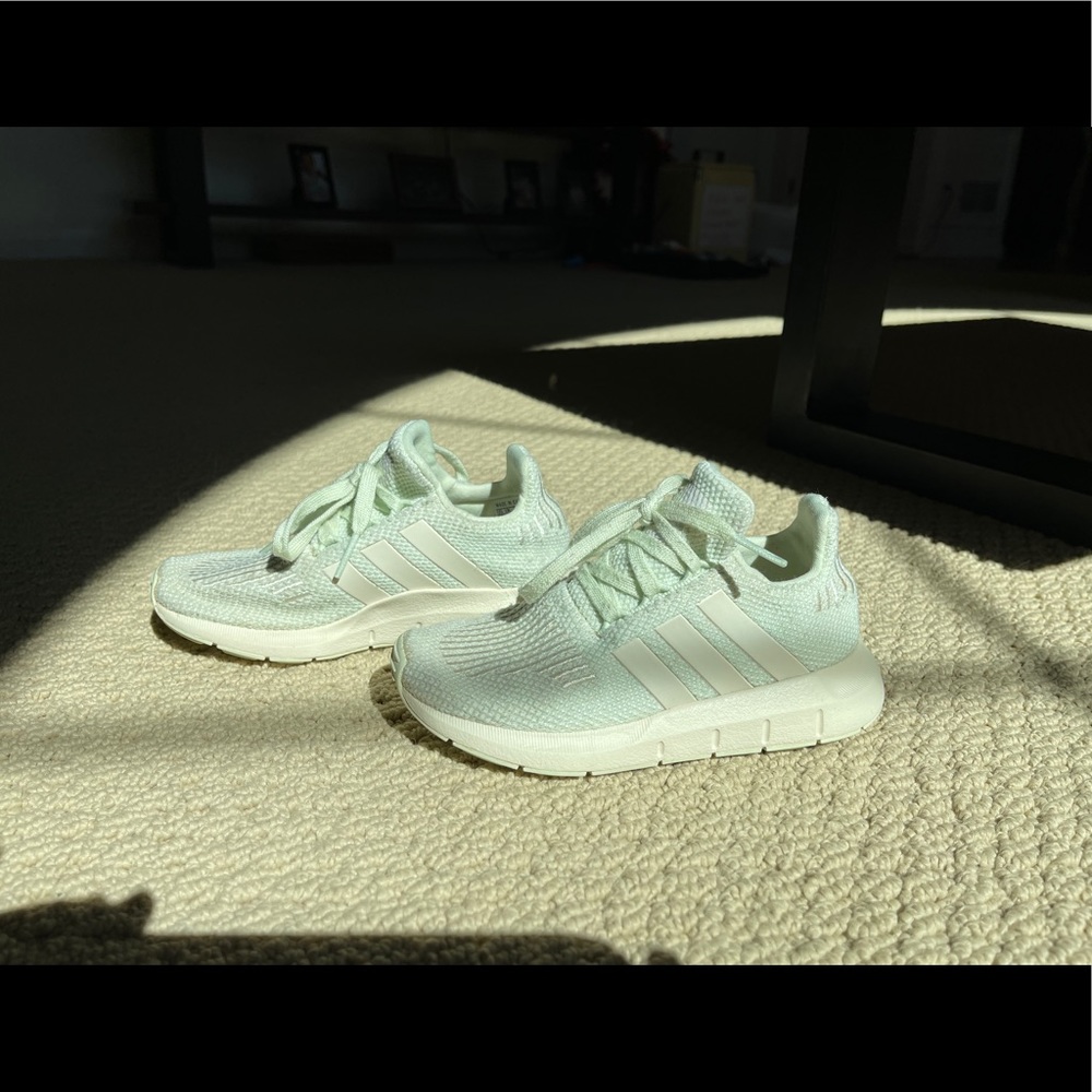 Adidas Sneakers- Girls